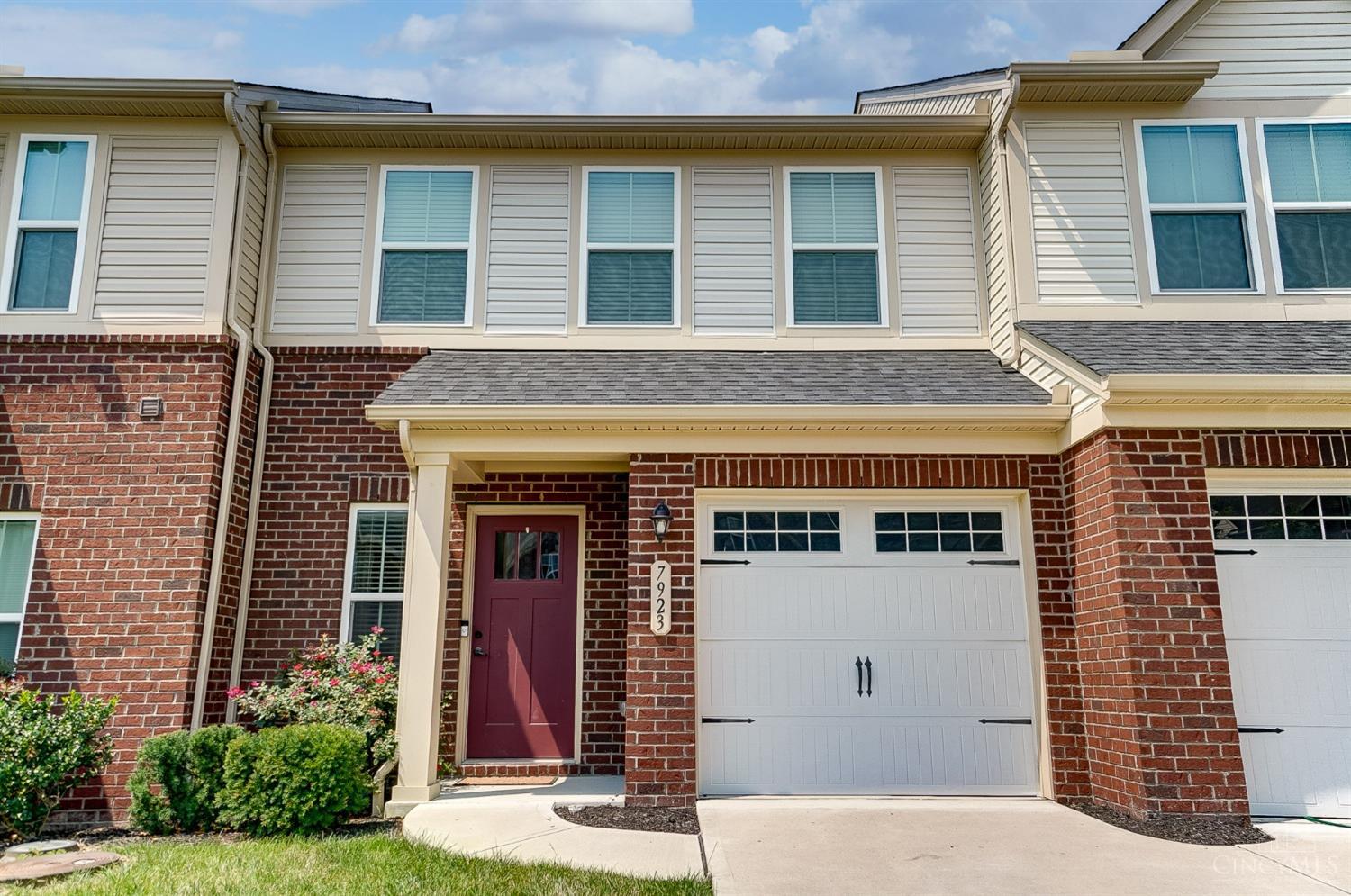 View West Chester, OH 45069 condo