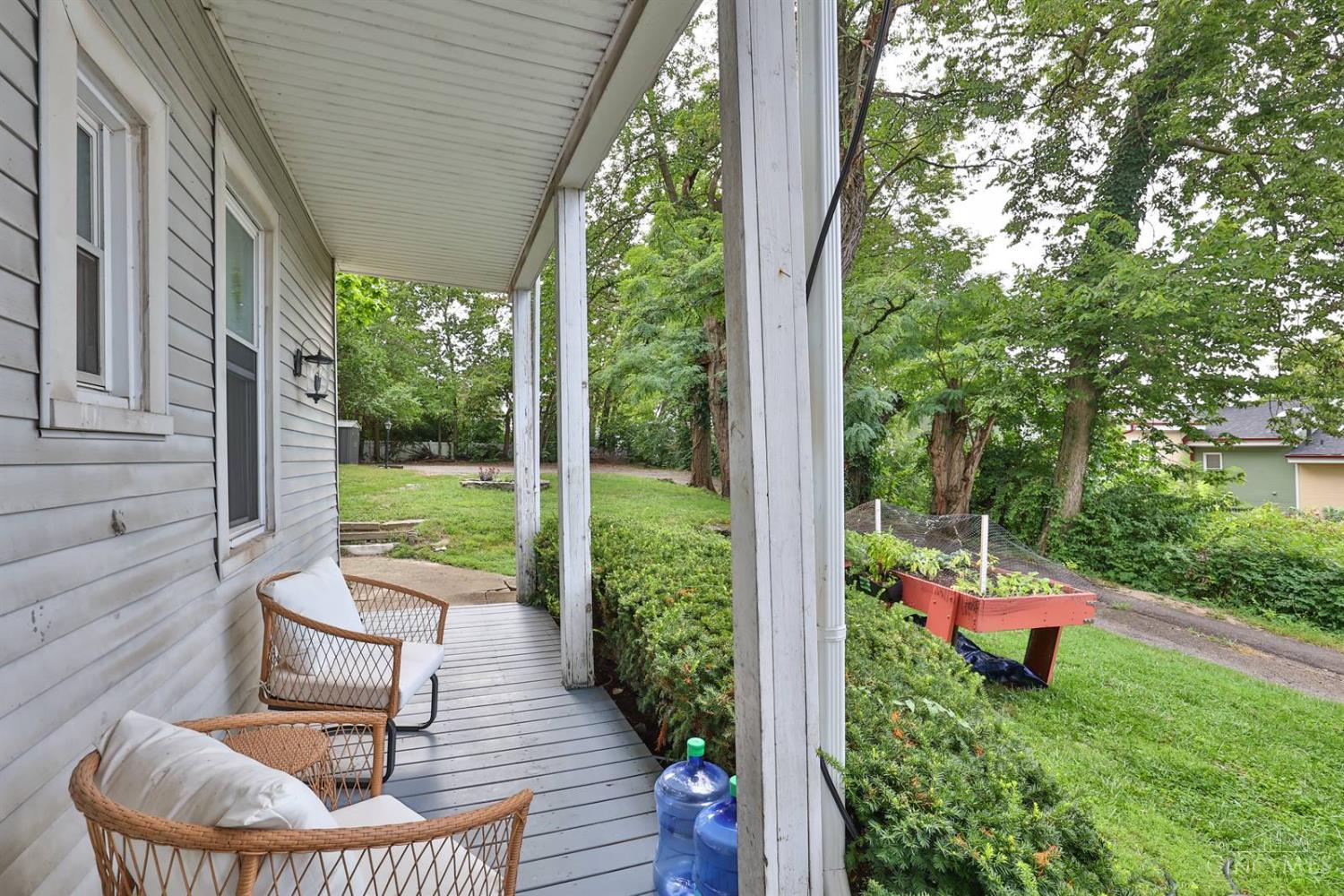 2312 Kemper Lane