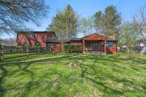 Photo of 8135 Creek Woods Place, Deerfield Township, OH 45039 (MLS # 1874163)