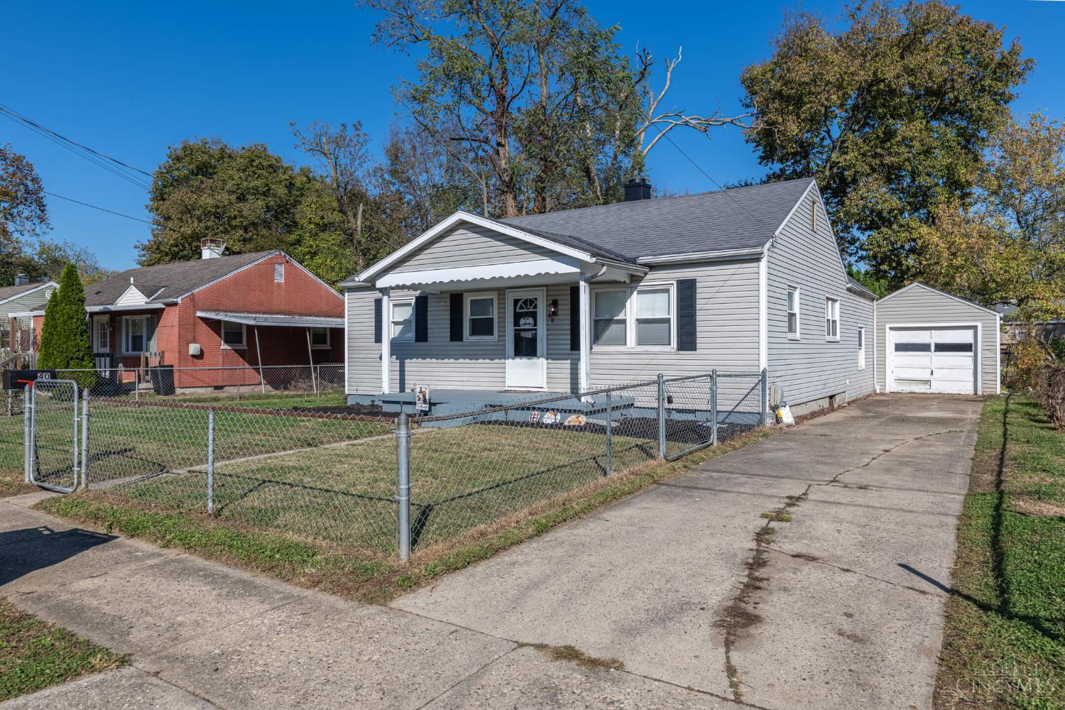 40 Greensward Drive