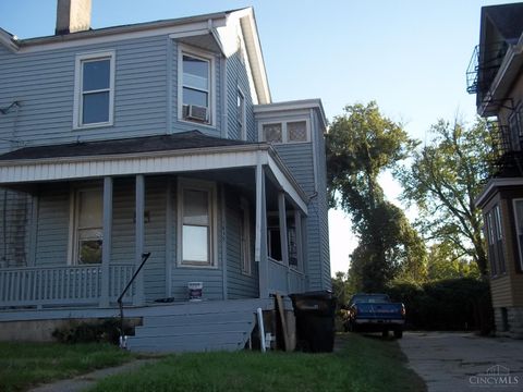 Photo of 1839 Hewitt Avenue, Cincinnati, OH 45207 (MLS # 1871989)