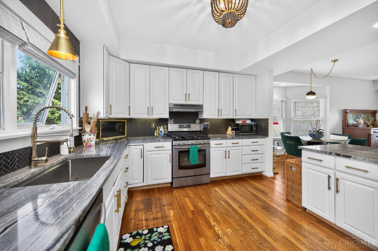 25 Robbie Ridge Road