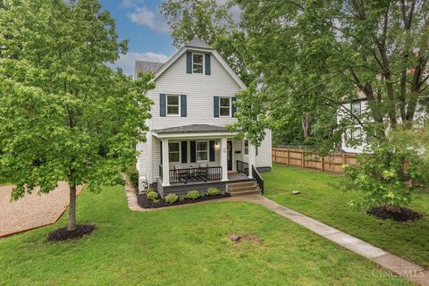 Photo of 5317 Whetsel Avenue, Cincinnati, OH 45227 (MLS # 1879382)