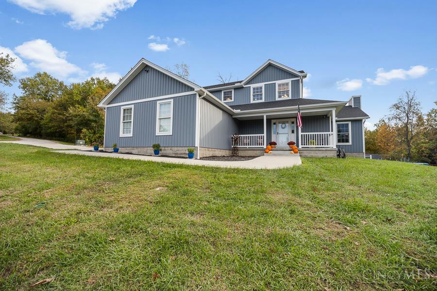 1119 Grants Pass Drive