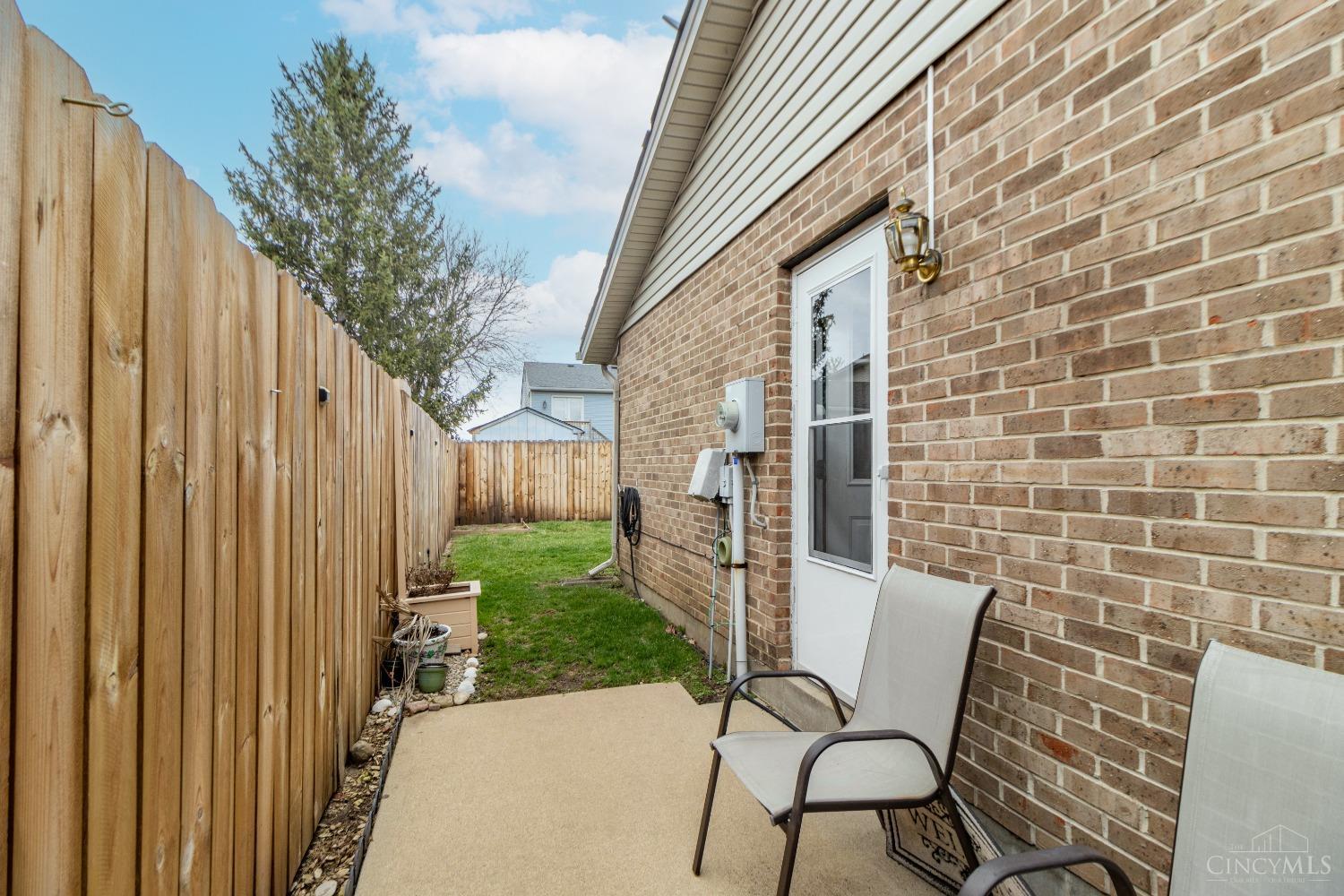 976 Pom Court #B, Trenton, Ohio image 14
