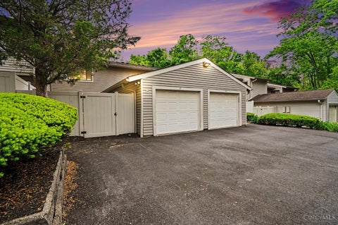 Photo of 17 Woodview Court, Springdale, OH 45246 (MLS # 1889649)