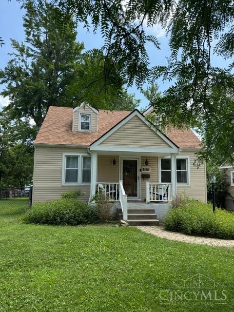 Photo of 7306 Iuka Avenue, Madeira, OH 45243 (MLS # 1885825)