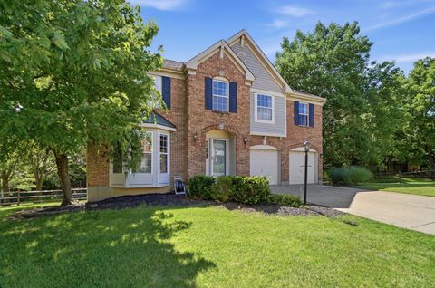 Photo of 6369 Hedgerow Drive, West Chester, OH 45069 (MLS # 1883970)