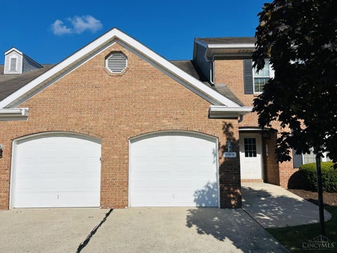 Photo of 5174 Shoreview Run RUN, Green Township, OH 45248 (MLS # 1886750)