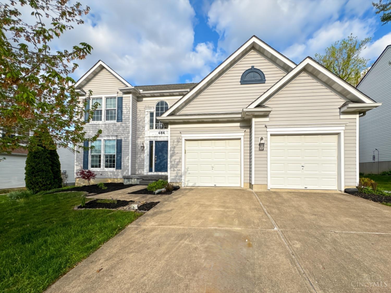 484 Silverwood Farms Drive, Lebanon, Ohio image 1