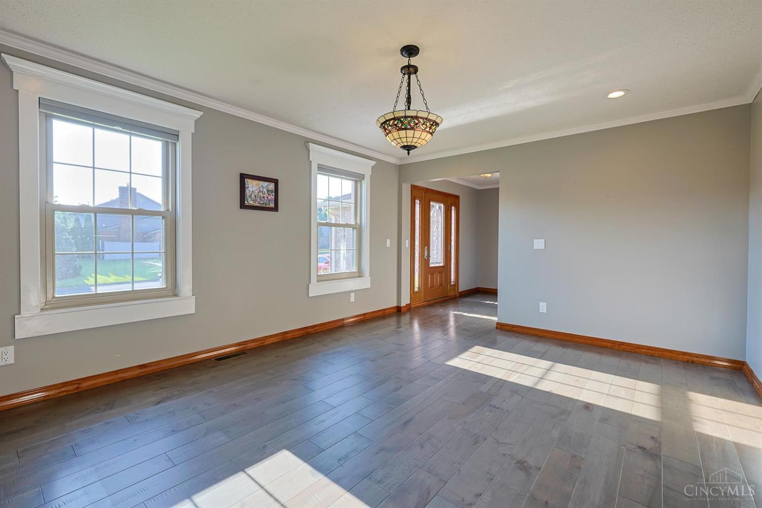 6559 Karincrest Drive