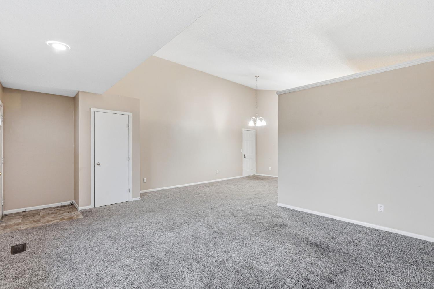 3725 Lacy Court