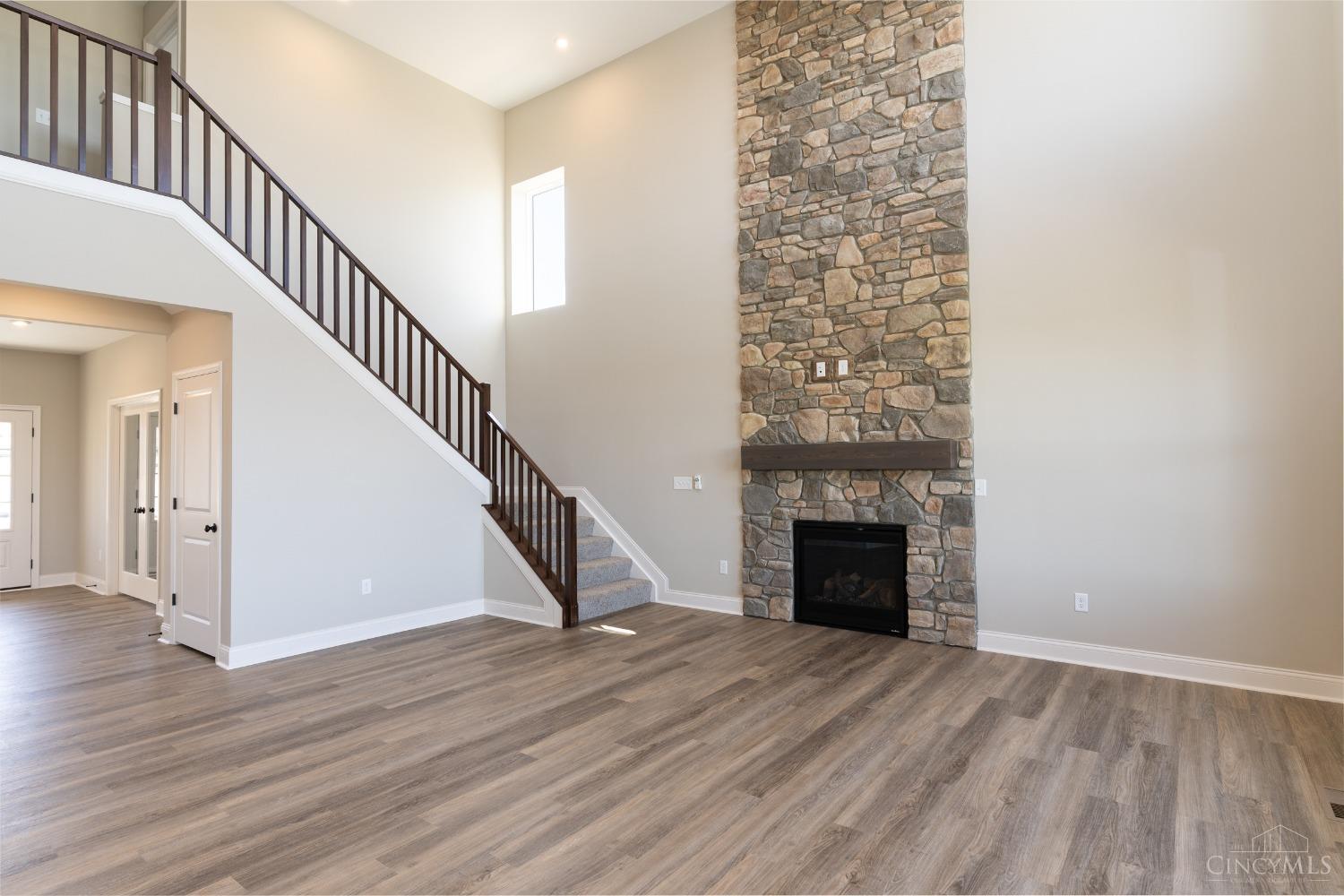 387 David Lee Court, Monroe, Ohio image 11