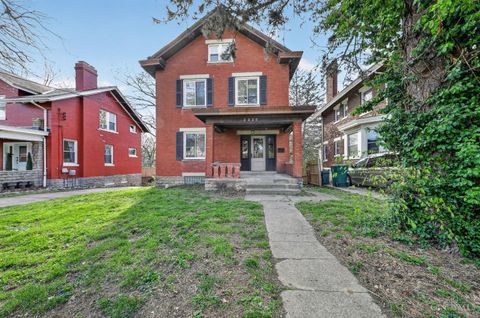 Photo of 2525 Homestead Place, Cincinnati, OH 45211 (MLS # 1875307)