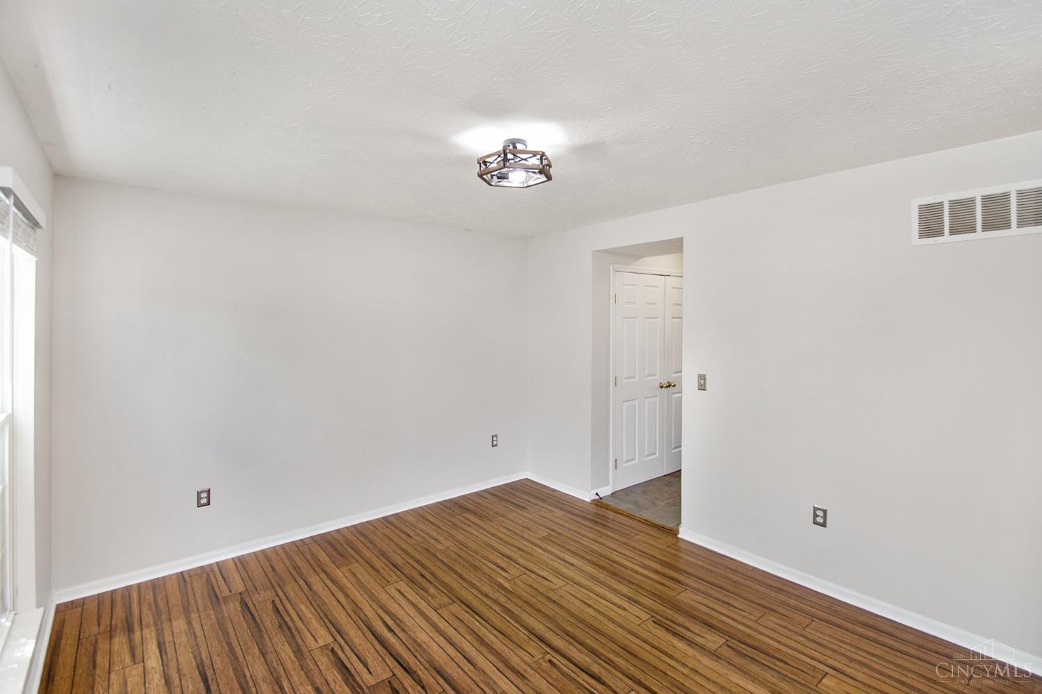 6067 Weber Oaks Drive