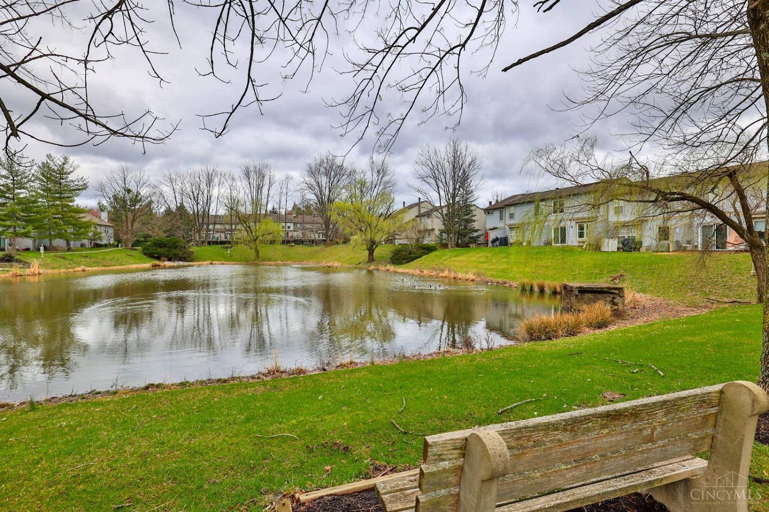 4986 Lord Alfred Court, Sharonville, Ohio image 38
