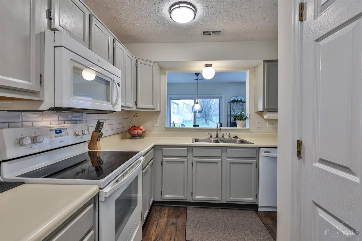 4986 Lord Alfred Court, Sharonville, Ohio image 23