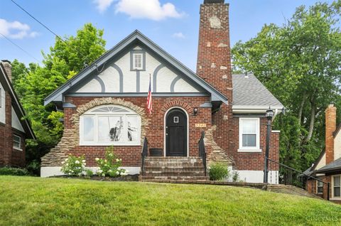 Photo of 3345 Meyer Place, Cincinnati, OH 45211 (MLS # 1856999)