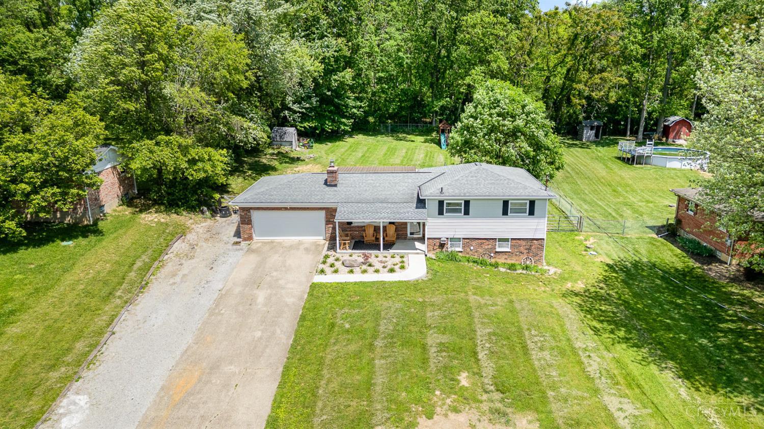 1332 Libby Lane, Ohio Twp, Ohio image 2