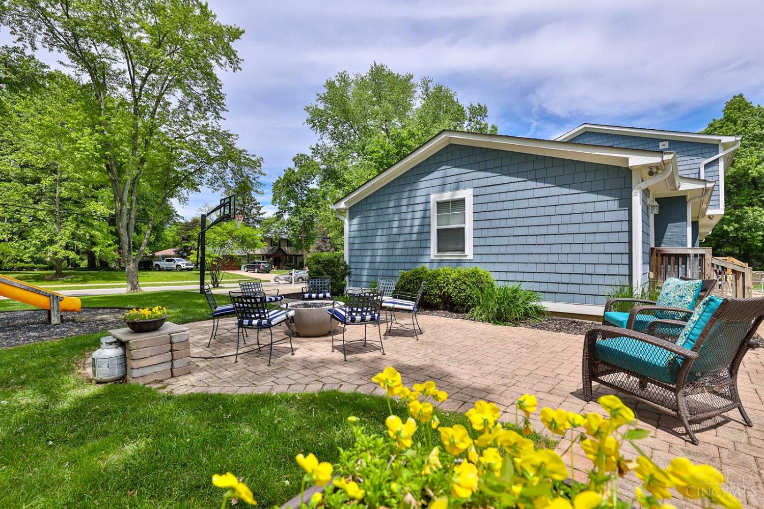 10396 Southwind Drive, Montgomery, Ohio image 5