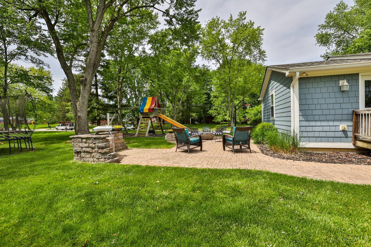 10396 Southwind Drive, Montgomery, Ohio image 8