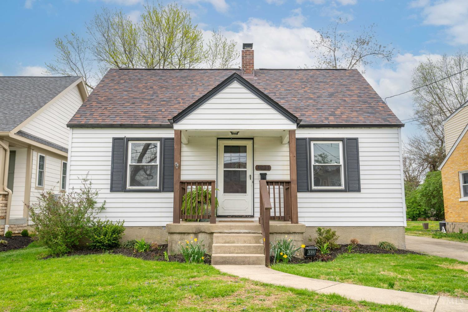 4833 Fairview Avenue