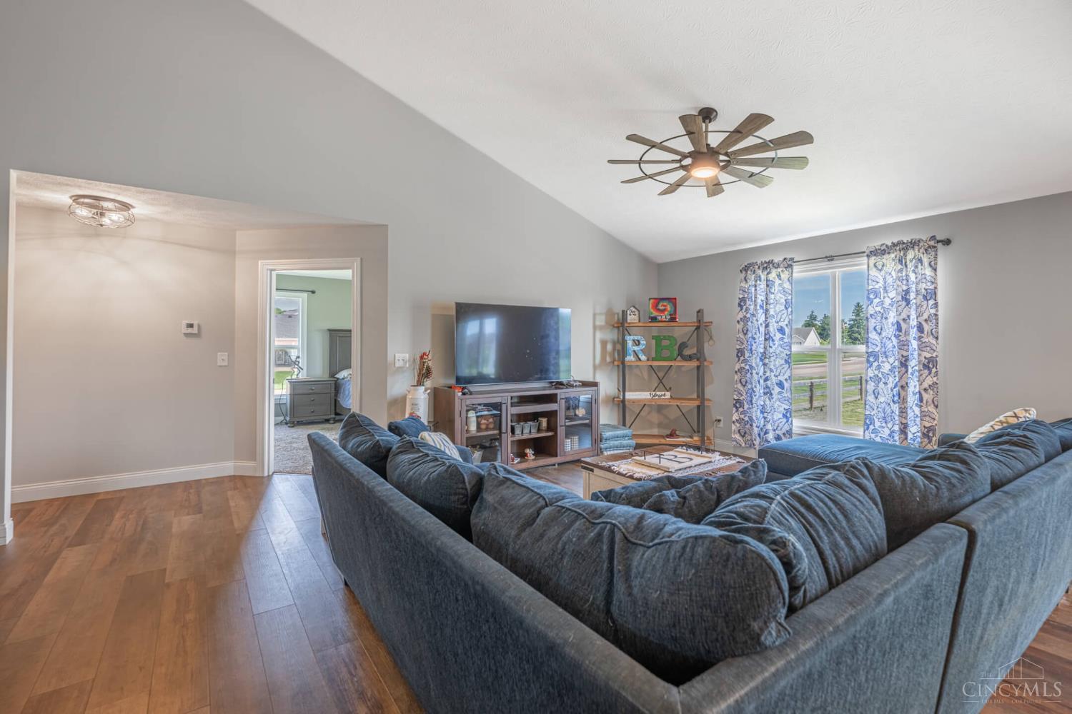 100 Union Crossing Drive