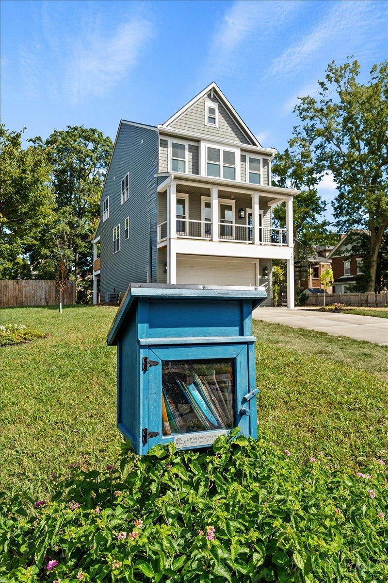 1570 Saint Leger Place