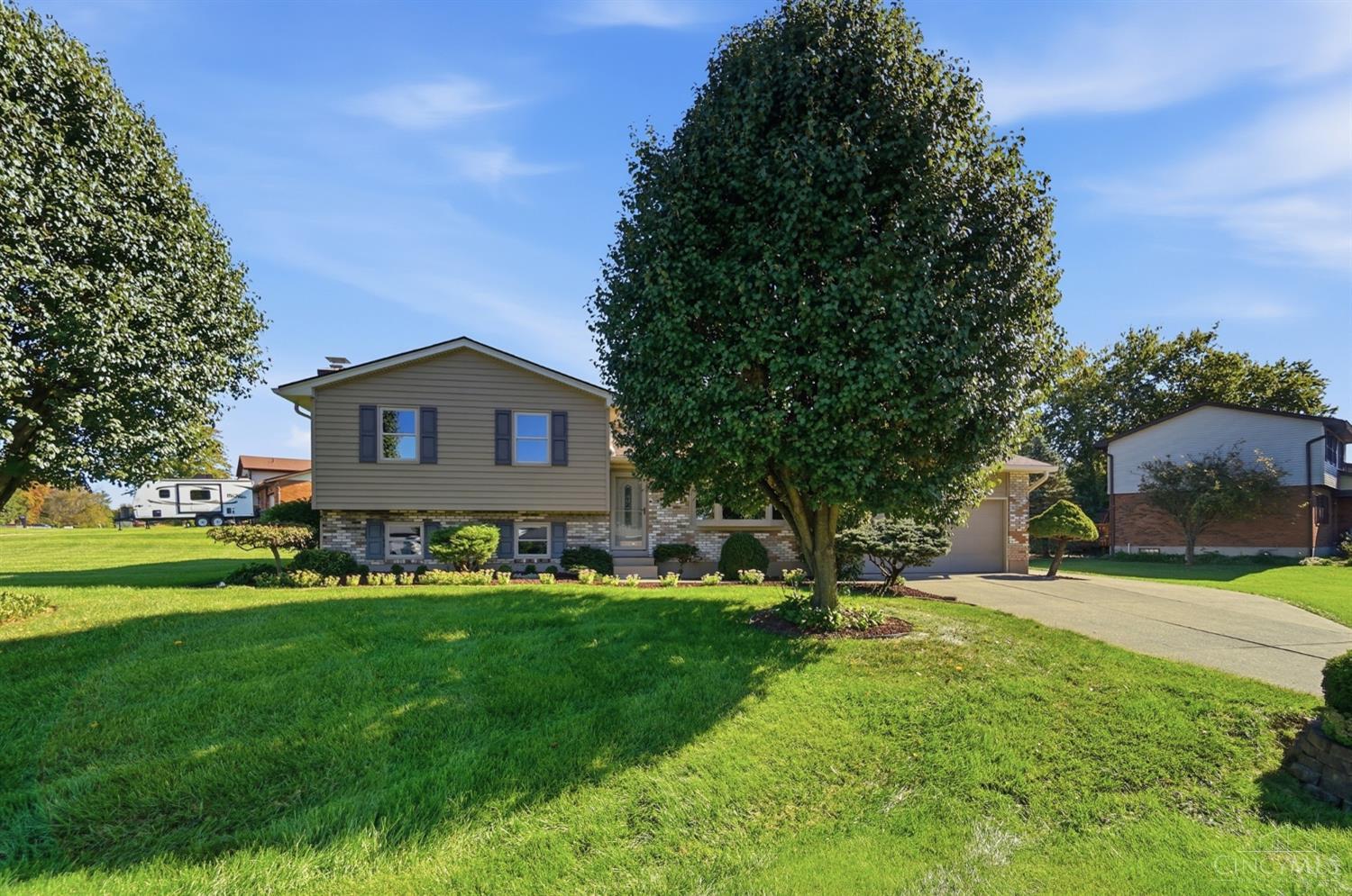 4016 Bramble Court