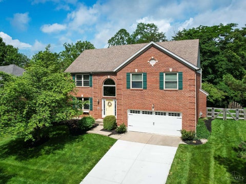 Homes For Sale - 219 W Stoneridge Drive<br/> Milford, OH 45150