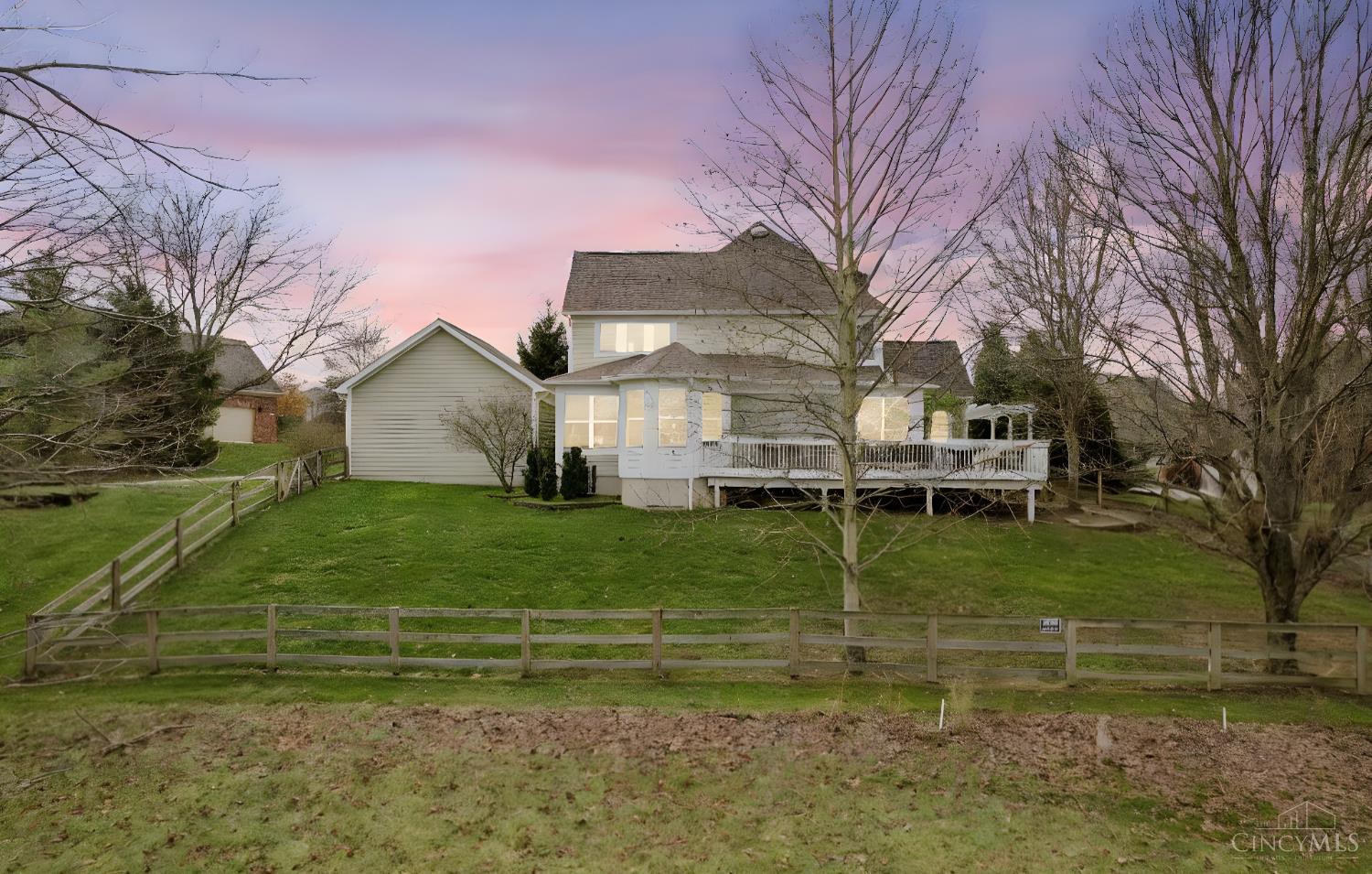 931 Winged Foot Way