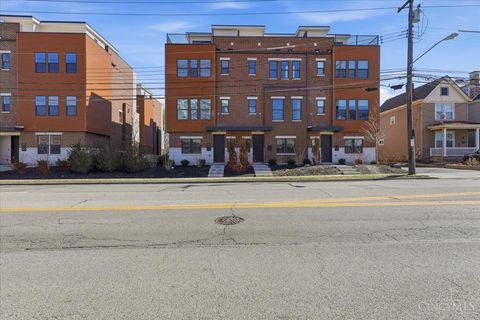Photo of 3908 Edwards Road #C, Cincinnati, OH 45209 (MLS # 1868876)