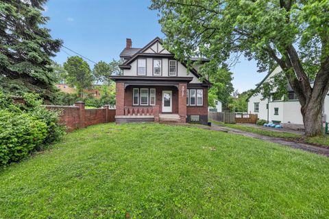 Photo of 3017 Montana Avenue, Cincinnati, OH 45211 (MLS # 1877301)