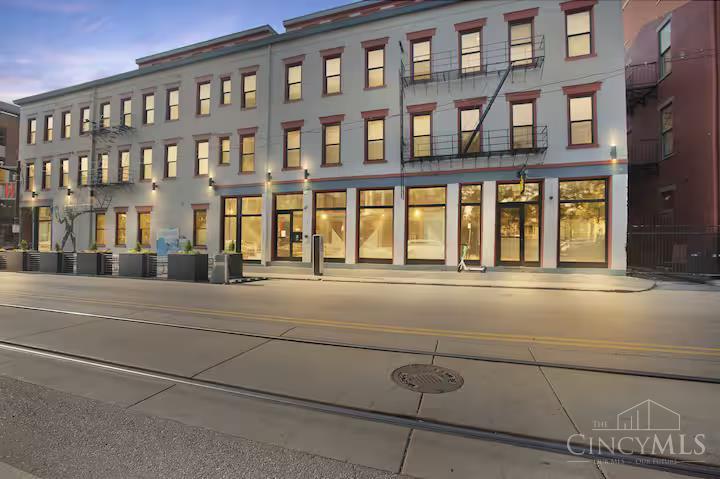 5 W Twelfth Street #5, Cincinnati, Ohio image 1