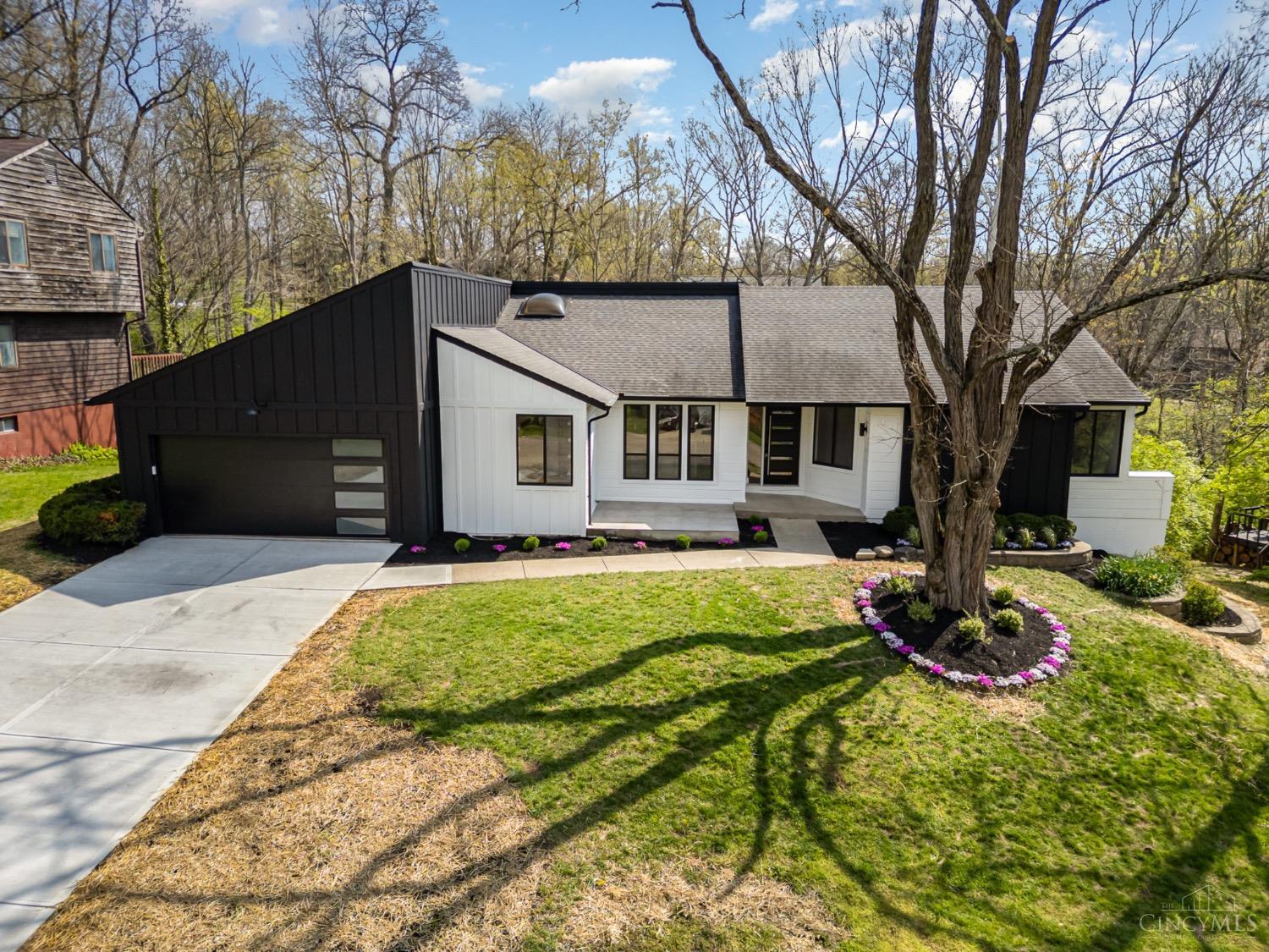 9866 Tall Timber Drive, West Chester, Ohio image 1