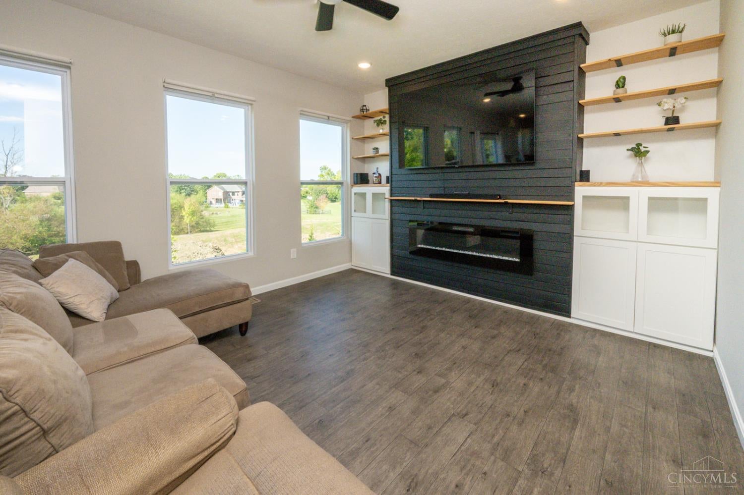 12021 Westland Court