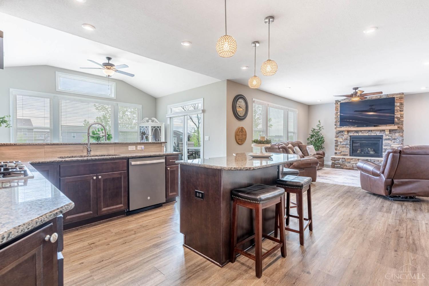 170 Sweetgum Lane, Springboro, Ohio image 9