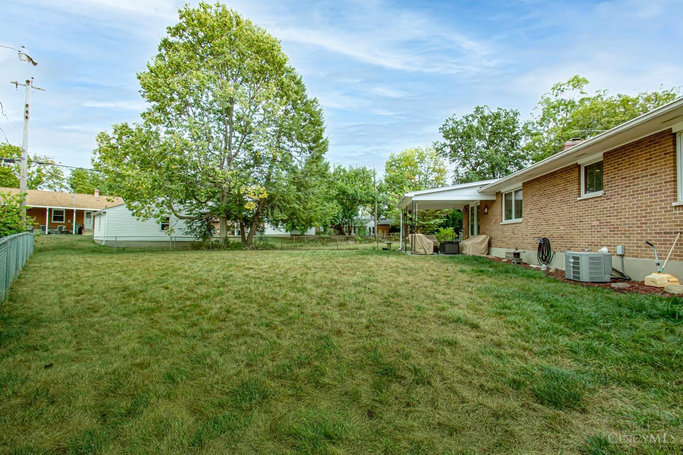 4904 Hickory Woods Trail, Dayton, Ohio image 31