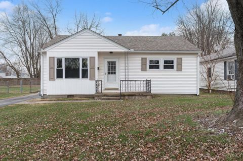 Photo of 73 Michigan Avenue, Wilmington, OH 45177 (MLS # 1865199)