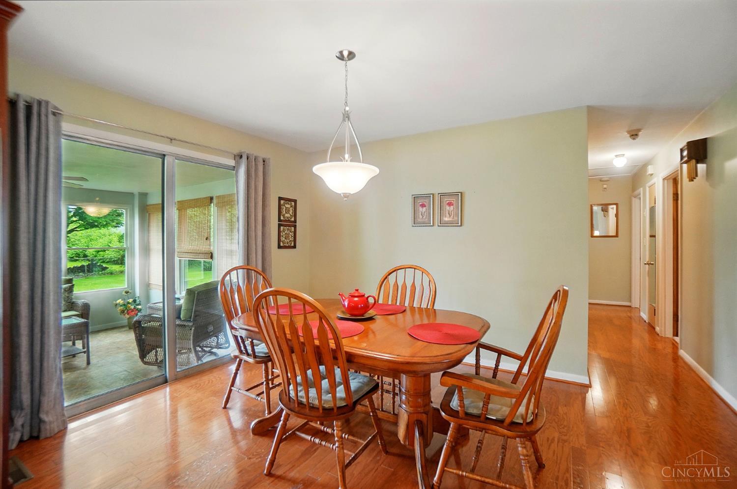 5469 Schiering Drive, Fairfield, Ohio image 12
