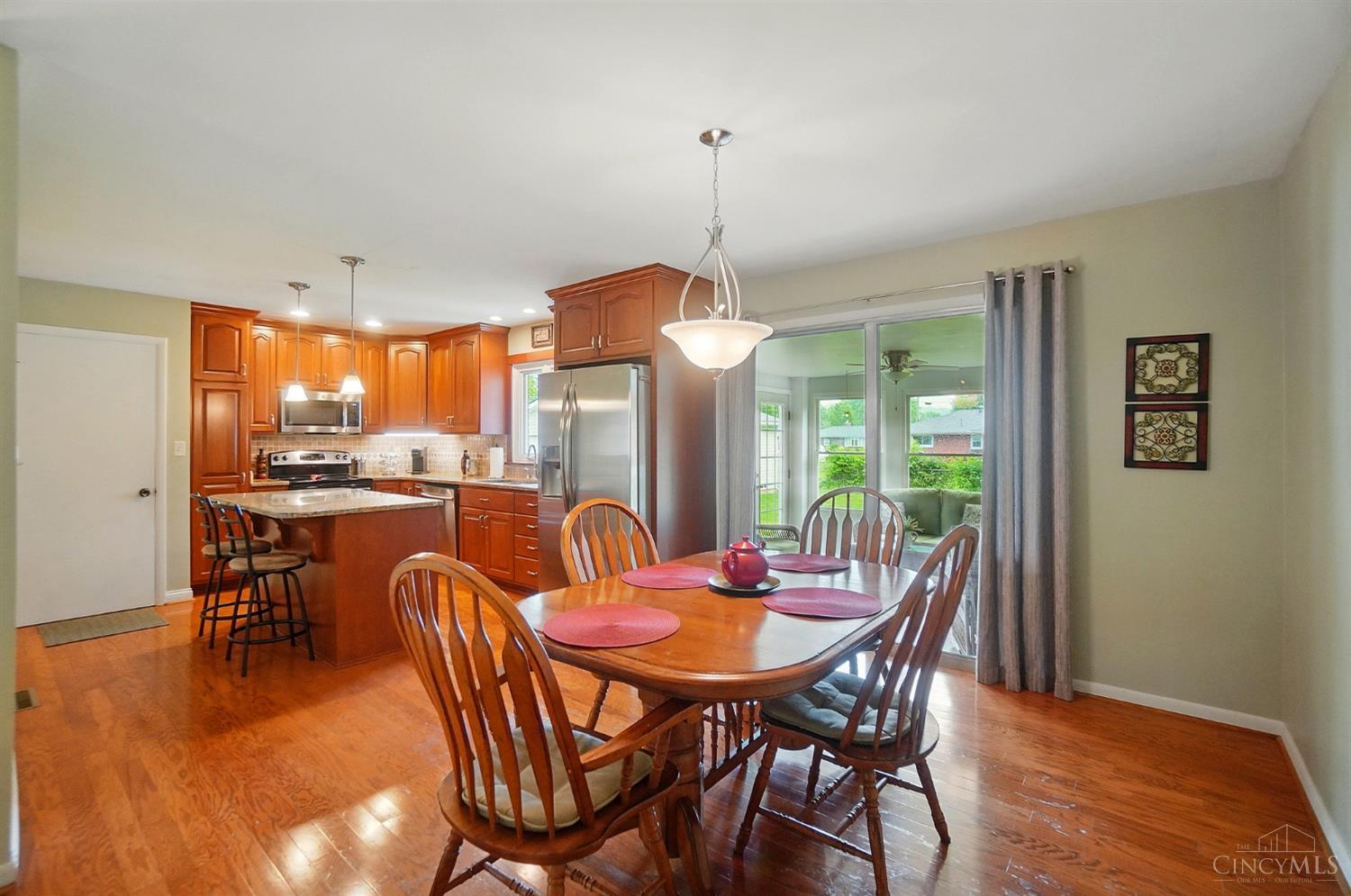 5469 Schiering Drive, Fairfield, Ohio image 11