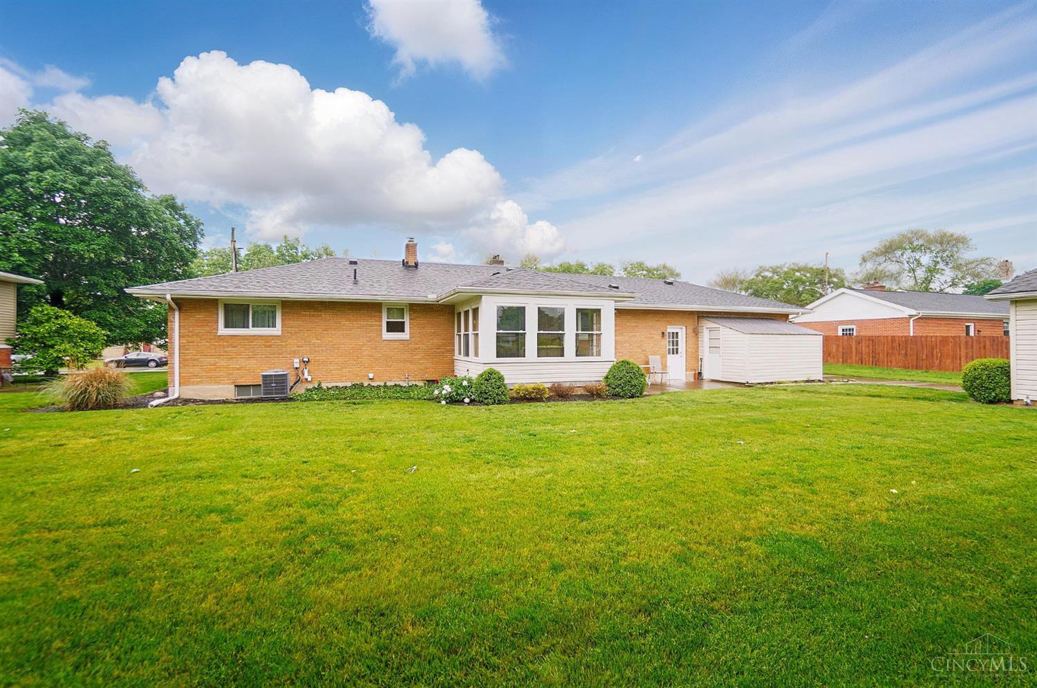 5469 Schiering Drive, Fairfield, Ohio image 39