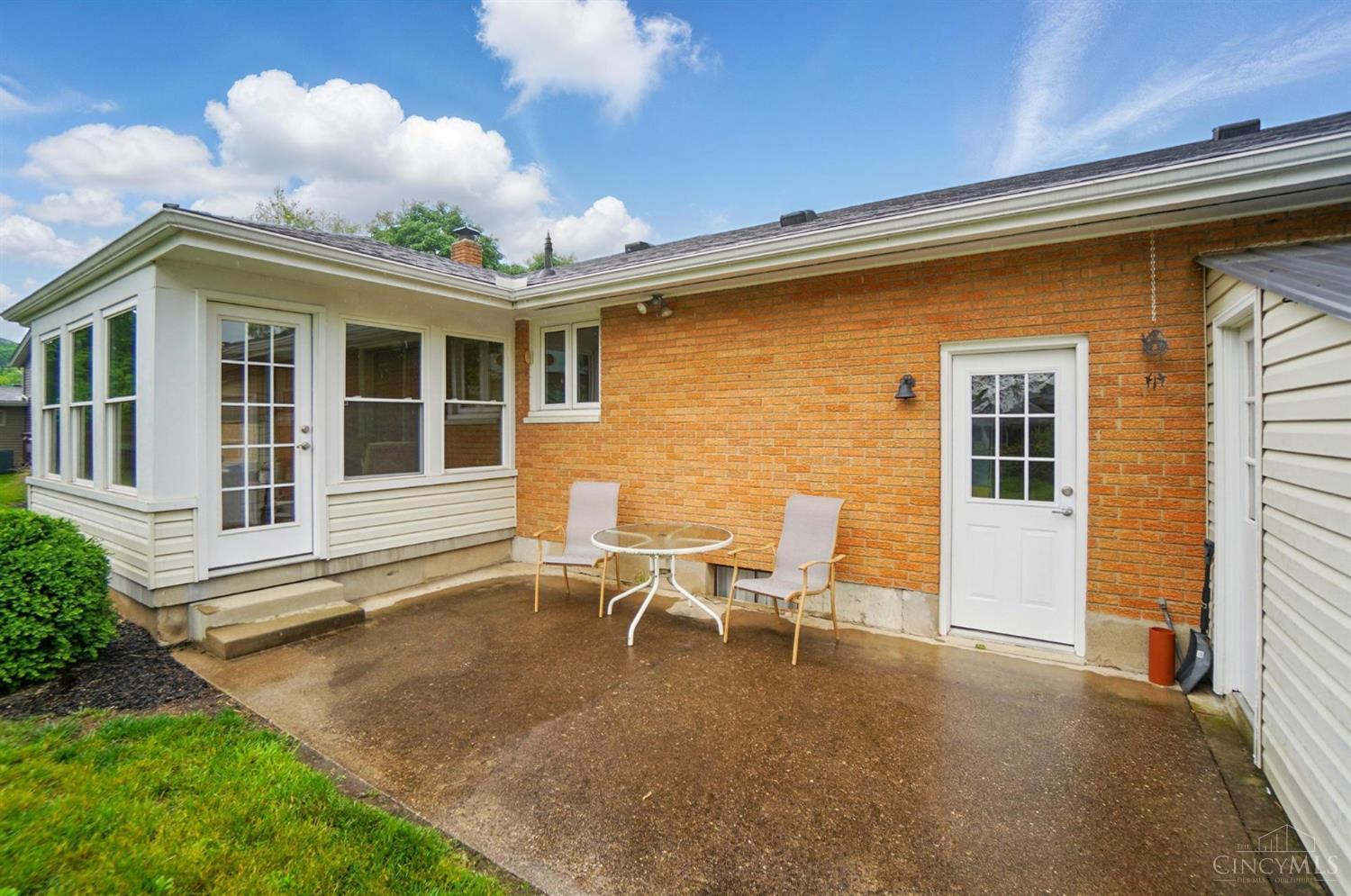 5469 Schiering Drive, Fairfield, Ohio image 45