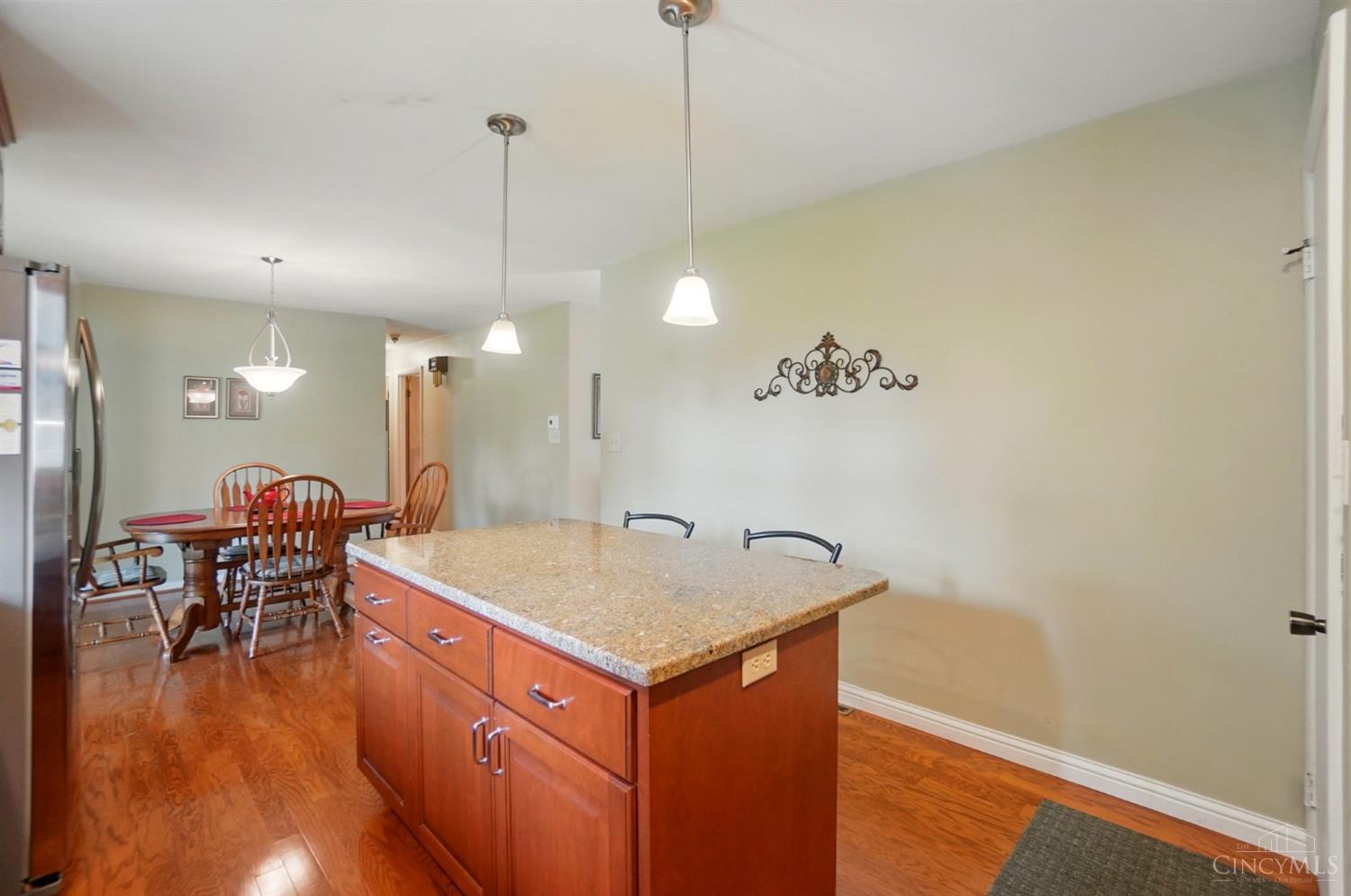 5469 Schiering Drive, Fairfield, Ohio image 16