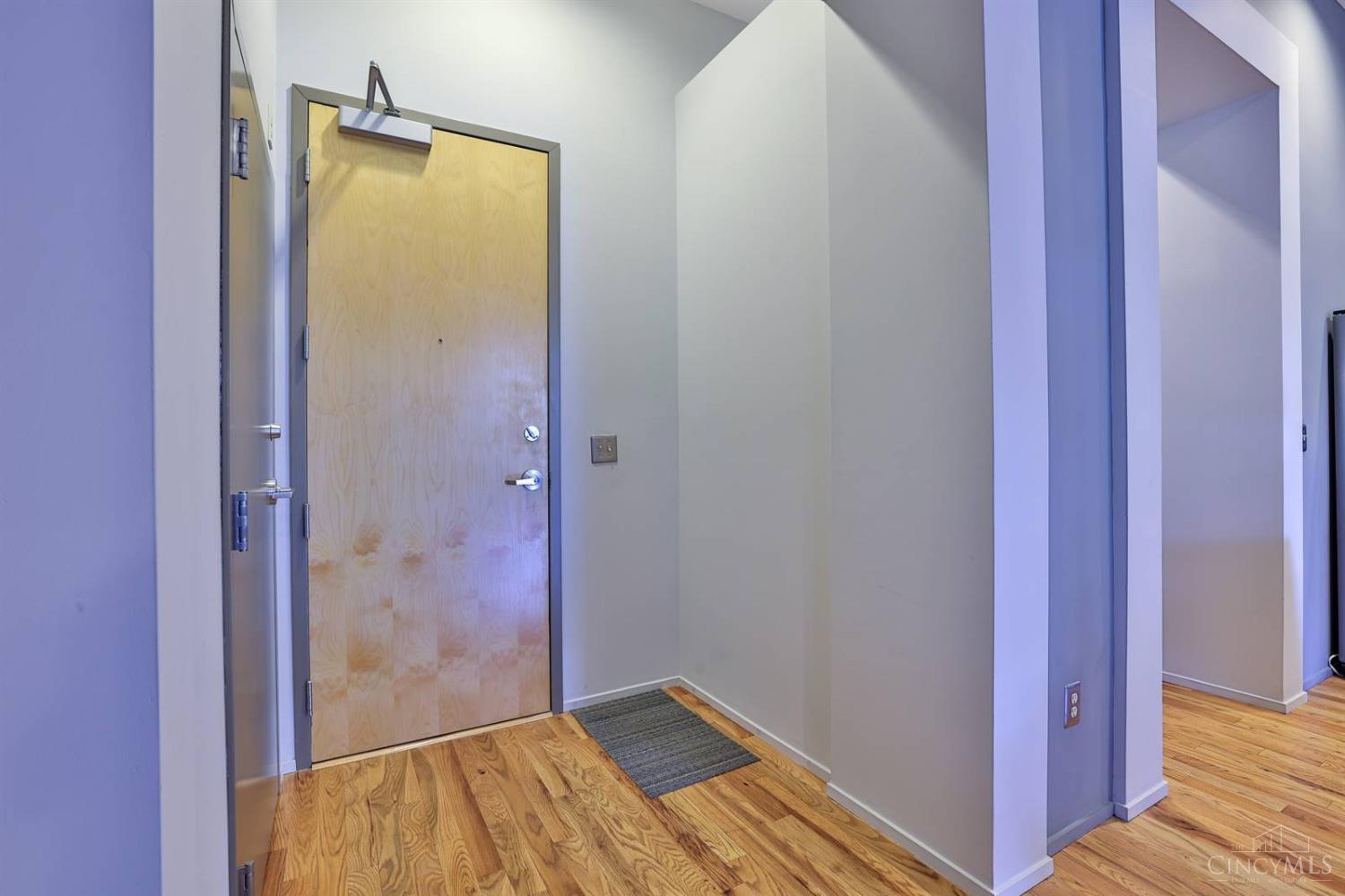 1214 Vine Street 3