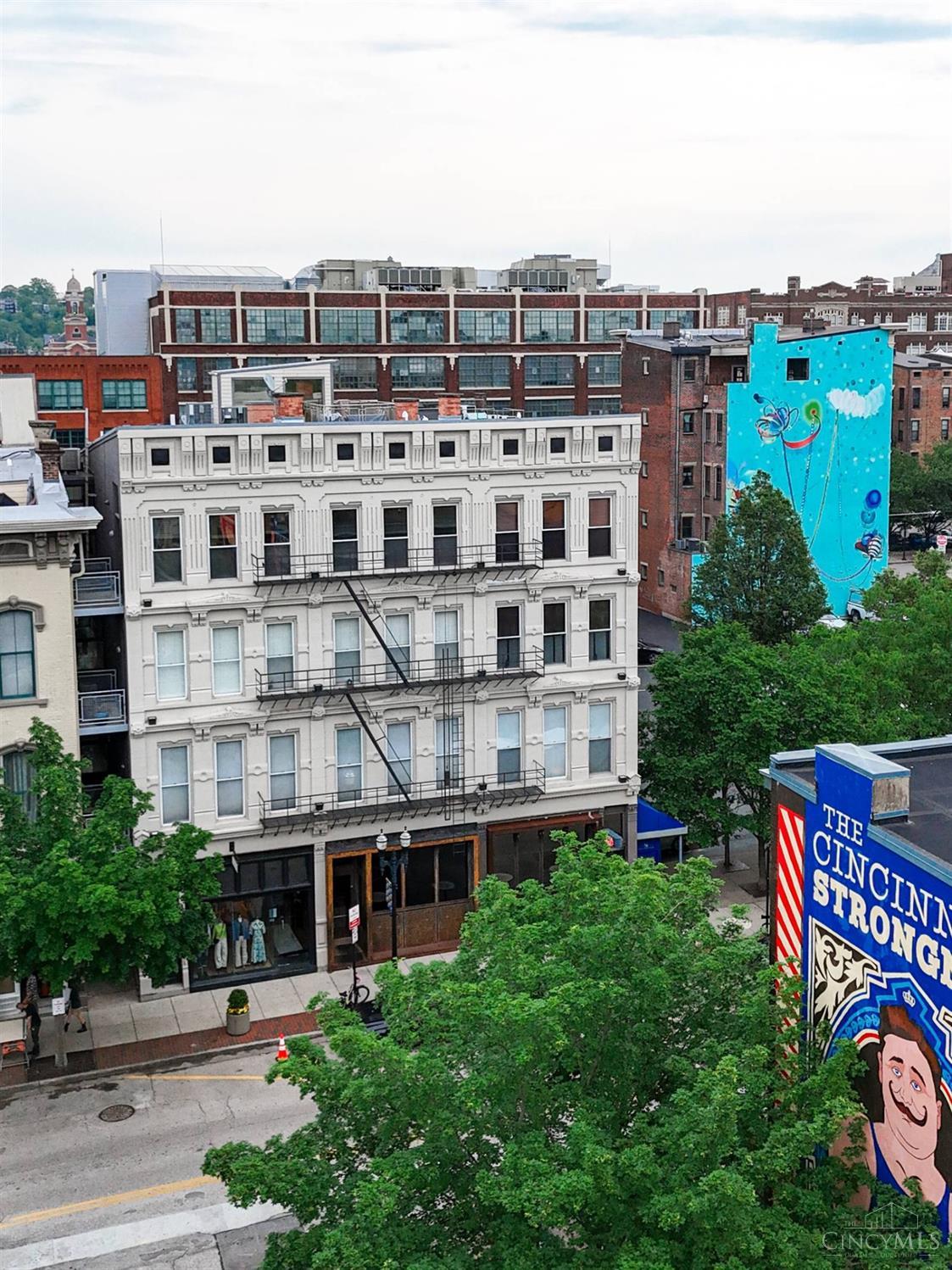 1214 Vine Street 3
