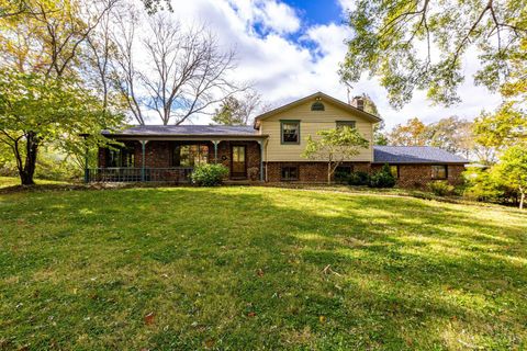 Photo of 8529 Eagle Creek Road, Colerain Township, OH 45247 (MLS # 1861378)