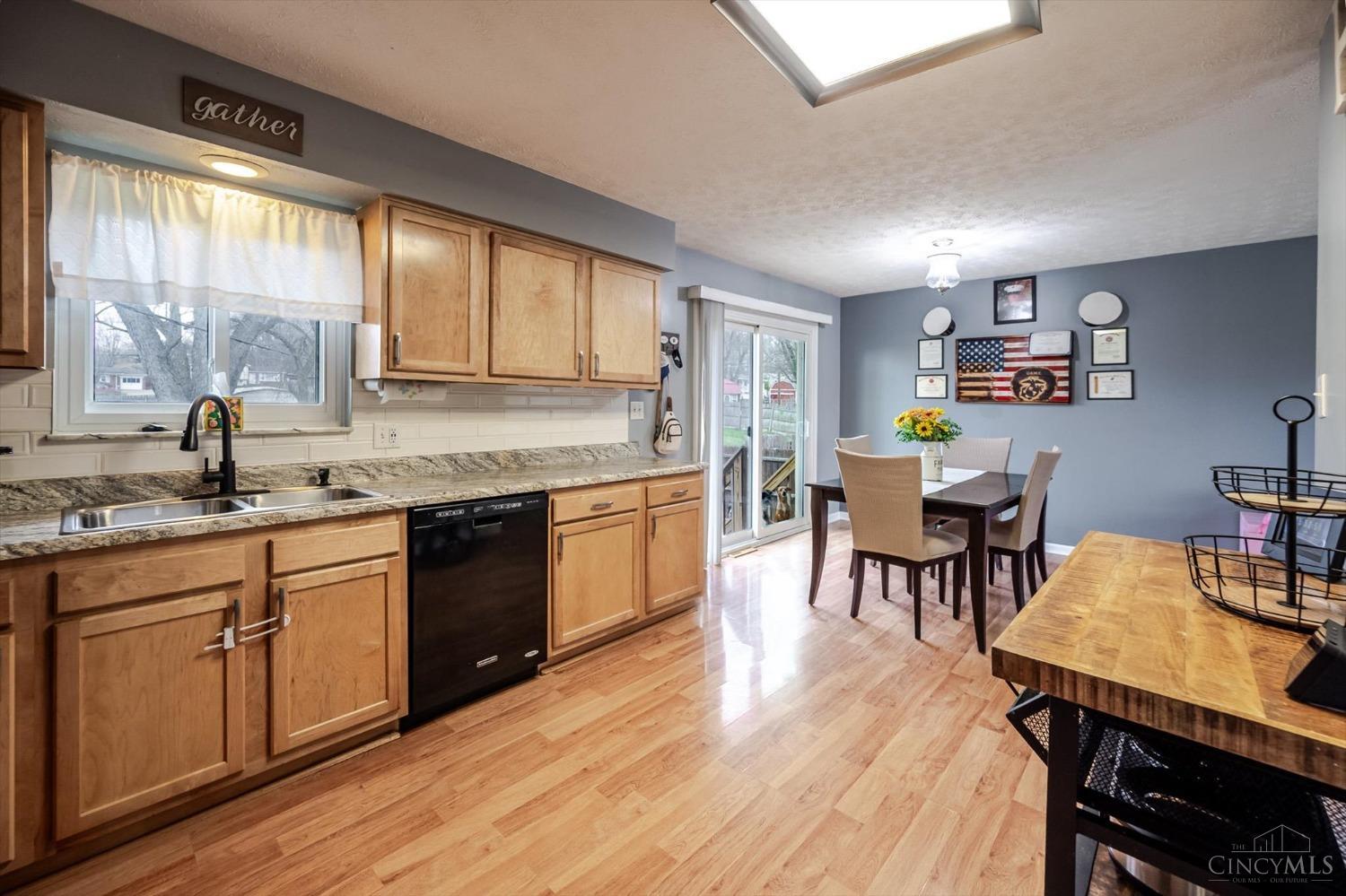 2530 El Camino Drive, Middletown, Ohio image 14