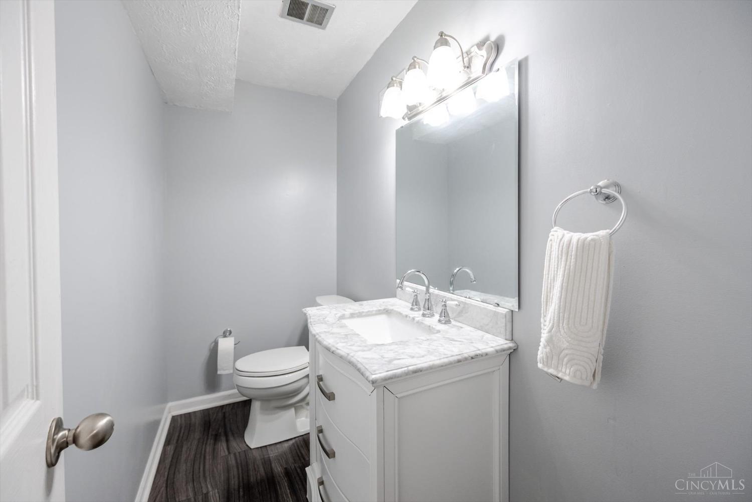 2530 El Camino Drive, Middletown, Ohio image 28