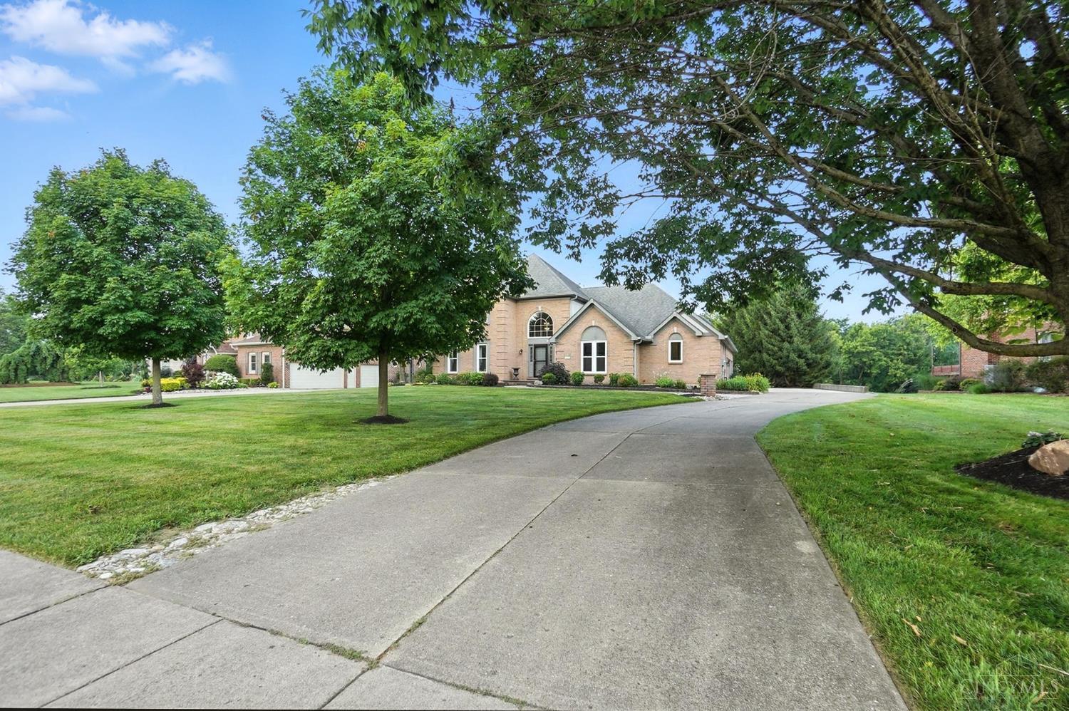 1033 Country Creek Drive